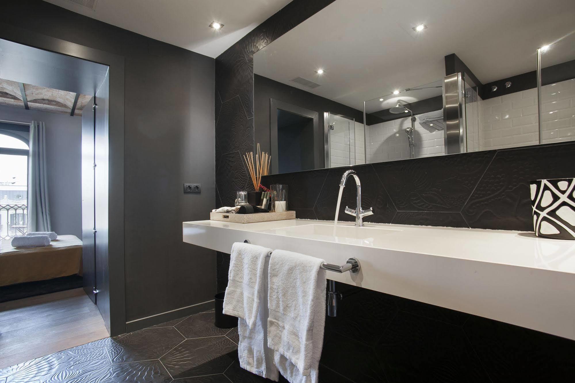 Godó Luxury Apartment Paseo de Gracia Barcelona Exterior foto