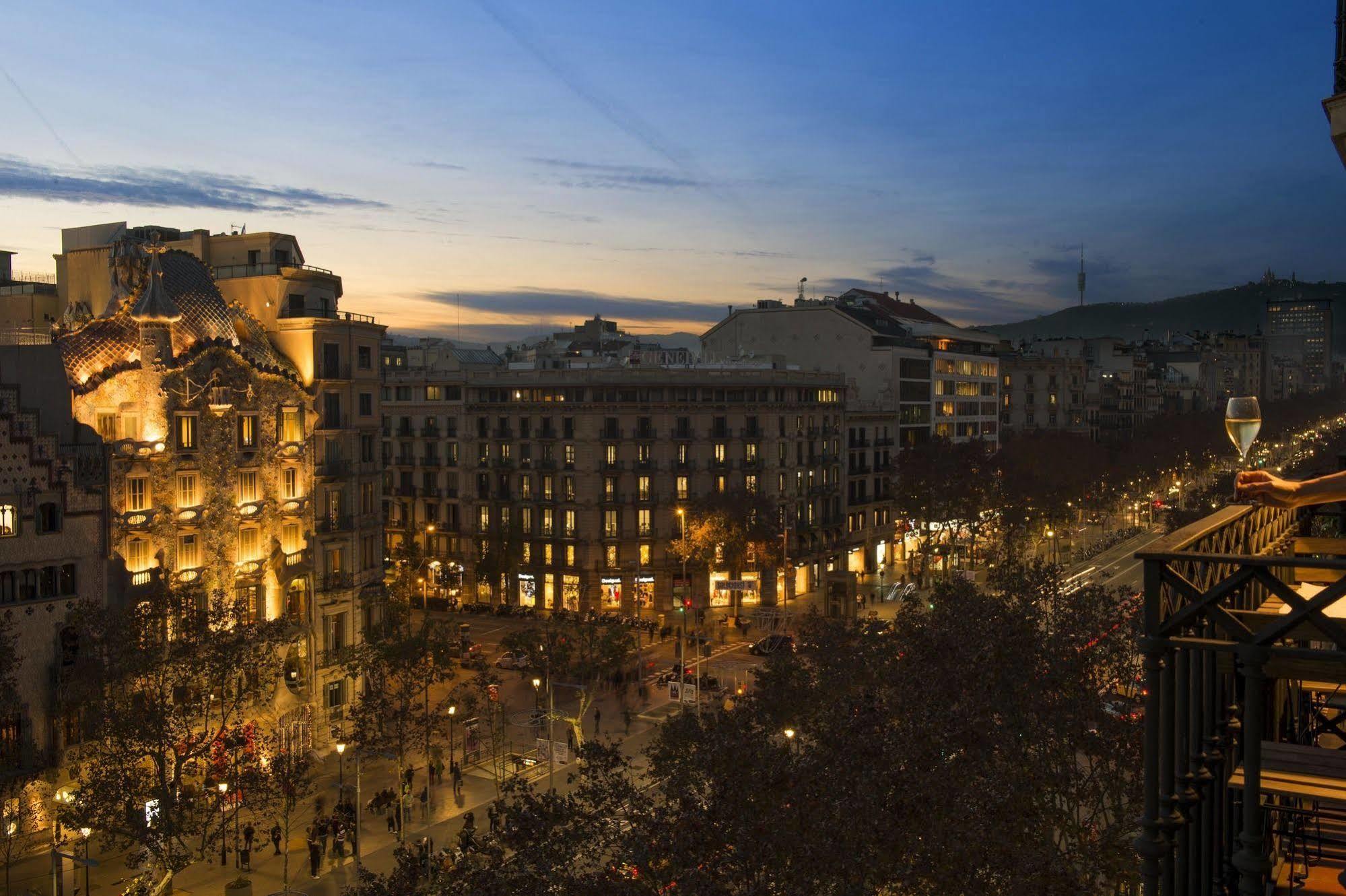 Godó Luxury Apartment Paseo de Gracia Barcelona Exterior foto